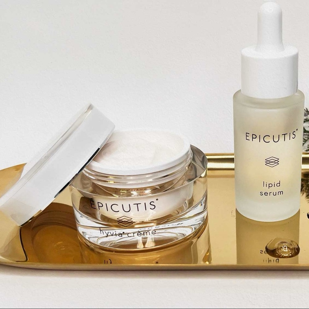 Brand new Epicutis luxury set
